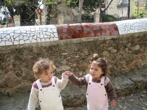 meninas no Parc Güell