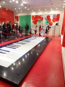 Famoso piano gigante da FAO Scharz