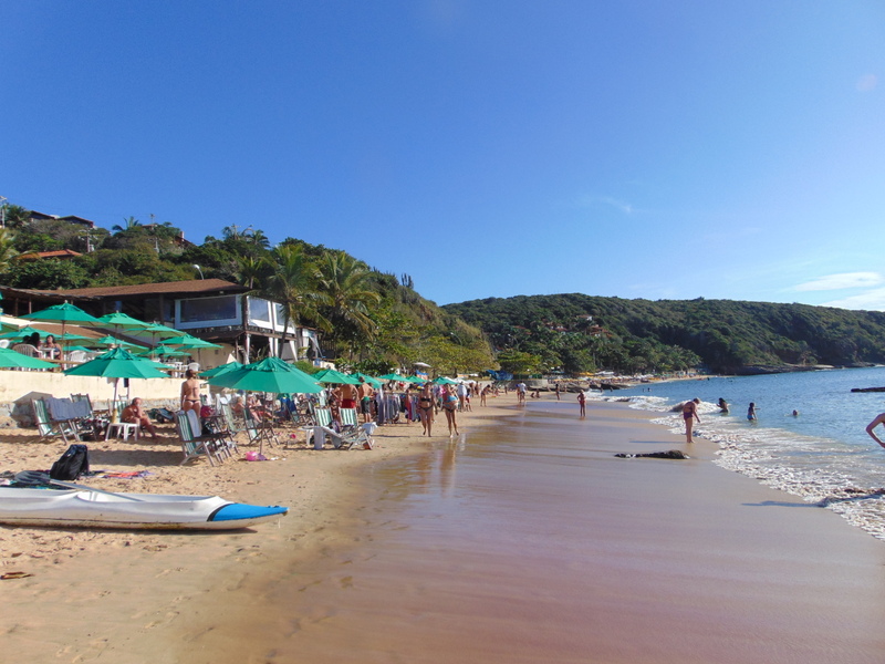 lado esquerdo da praia 