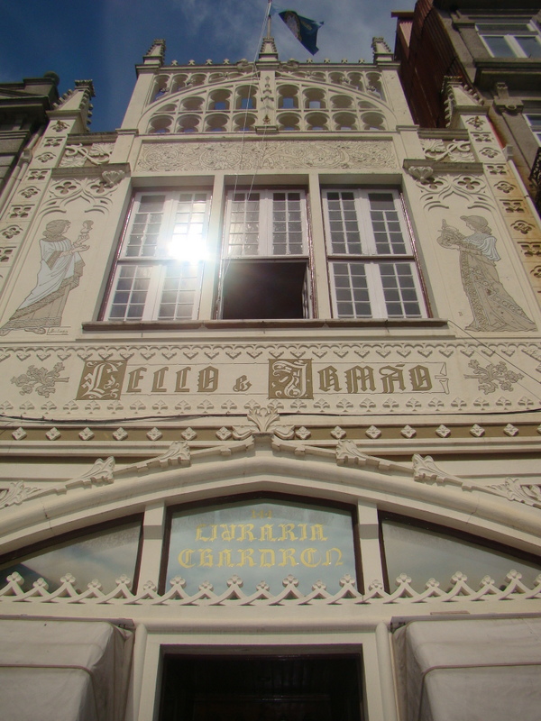 Fachada da Livraria Lello