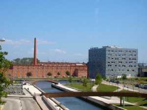 Ria de Aveiro e o Meliá à direita