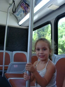 no ônibus da Disney