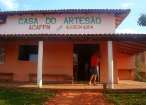 Cooperativa das artesãs em Mateiros