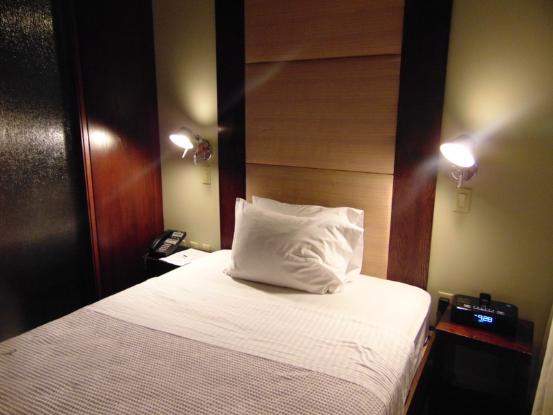 quarto bem pequeno