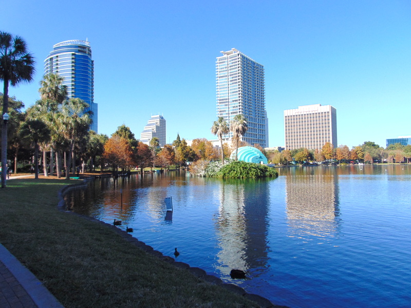 Lake Eola Park
