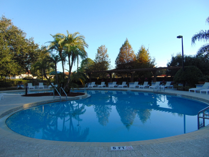 piscina do condomínio