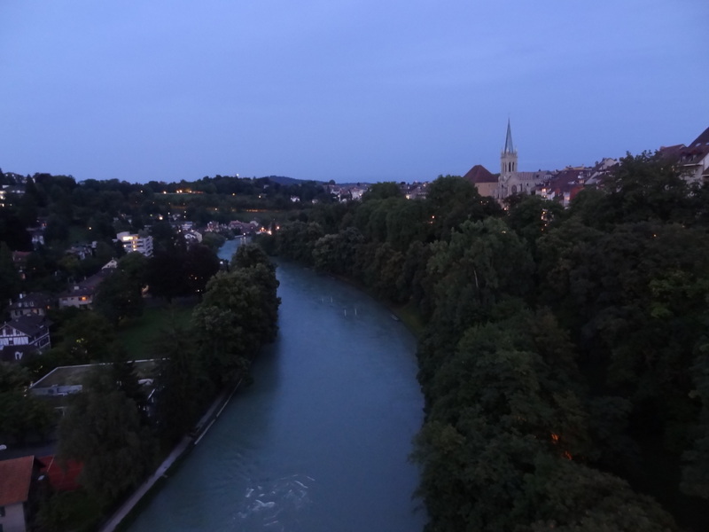Bern ao anoitecer