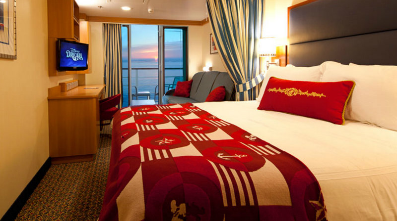 Deluxe Oceanview Stateroom with Navigator's Verandah