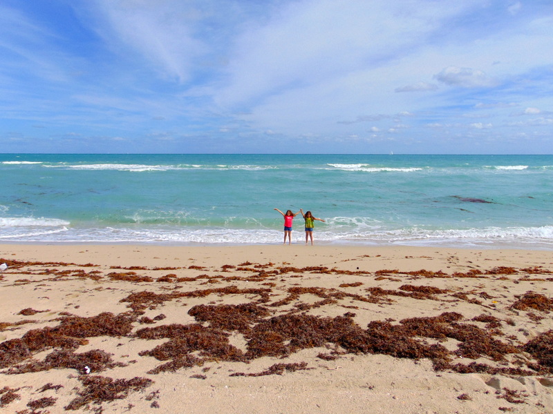 a praia