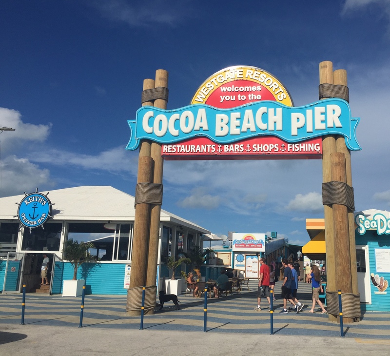 entrada do Píer de Cocoa Beach