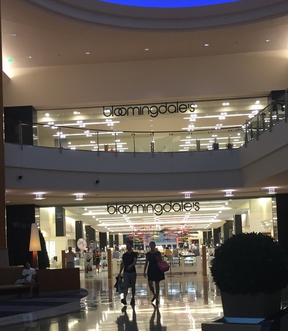 Bloomingdales do Mall at Millenia