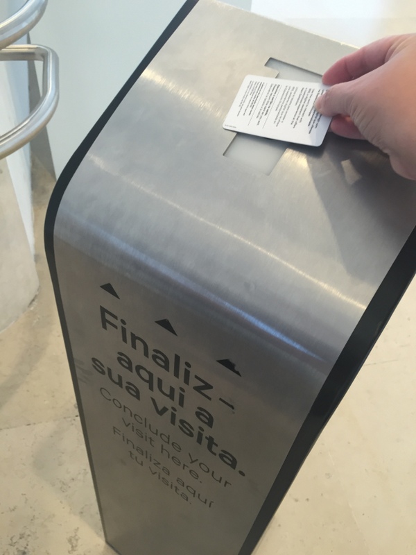toda a interatividade do museu é feita usando o ingresso, e no final também